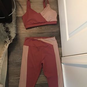 Yoga set (bra top and bottom)